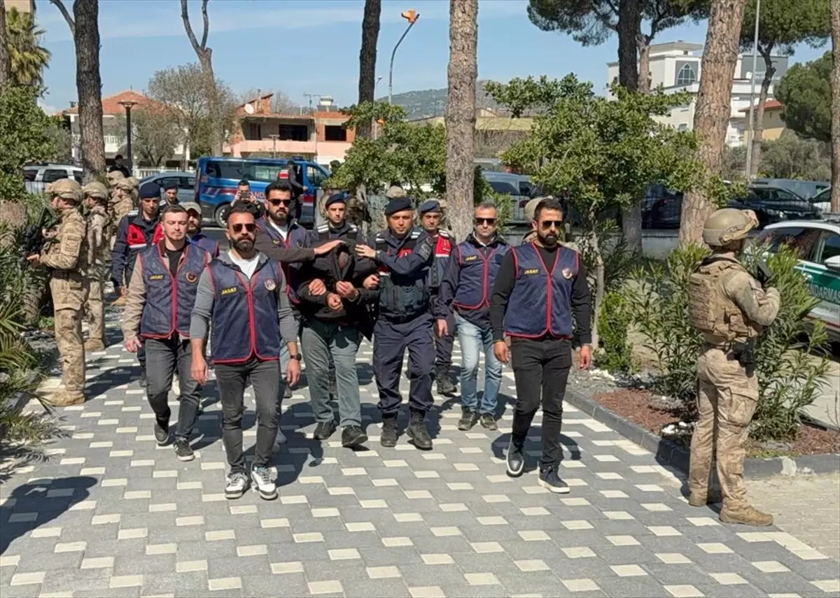 Aydın’da Oğul, Annesini Odunla Vurarak Öldürdüğü İddiasıyla Tutuklandı