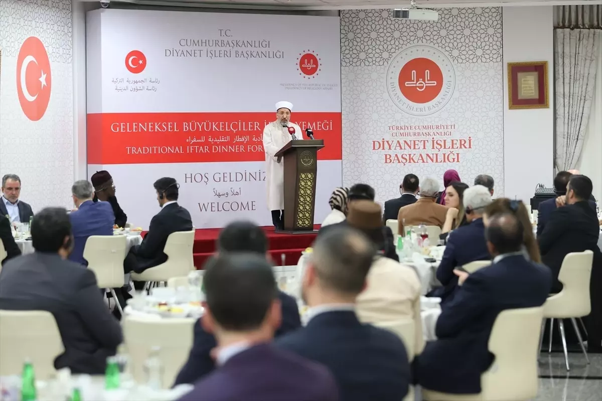 Diyanet Başkanı Arpaguş'tan İslam Ülkeleriyle Birlikte İftar Mesajı