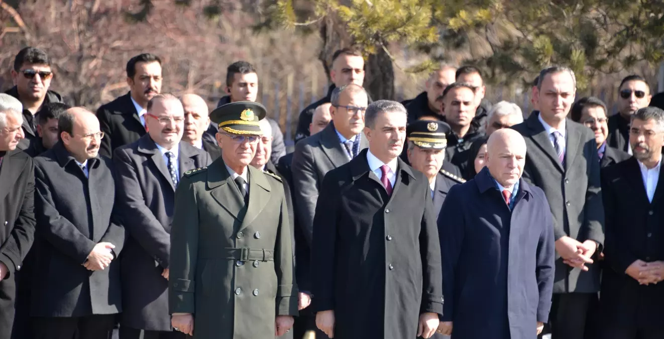 Erzurum'da 108. Kurtuluş Yıl Dönümü Coşkusu Atatürk Anıtı'nda Yaşandı