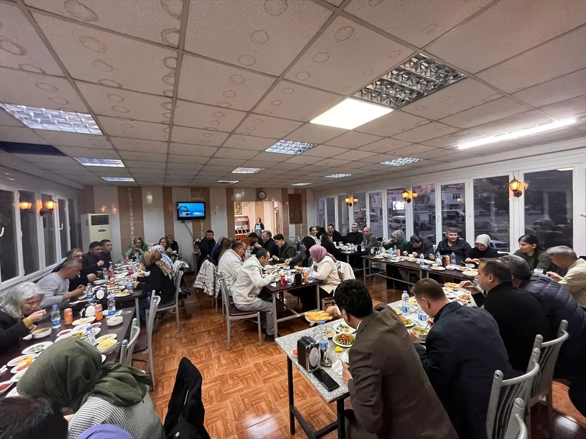 Gülnar Belediyesi'nde Ramazan İftar Buluşması: Birlik ve Dayanışma Mesajı