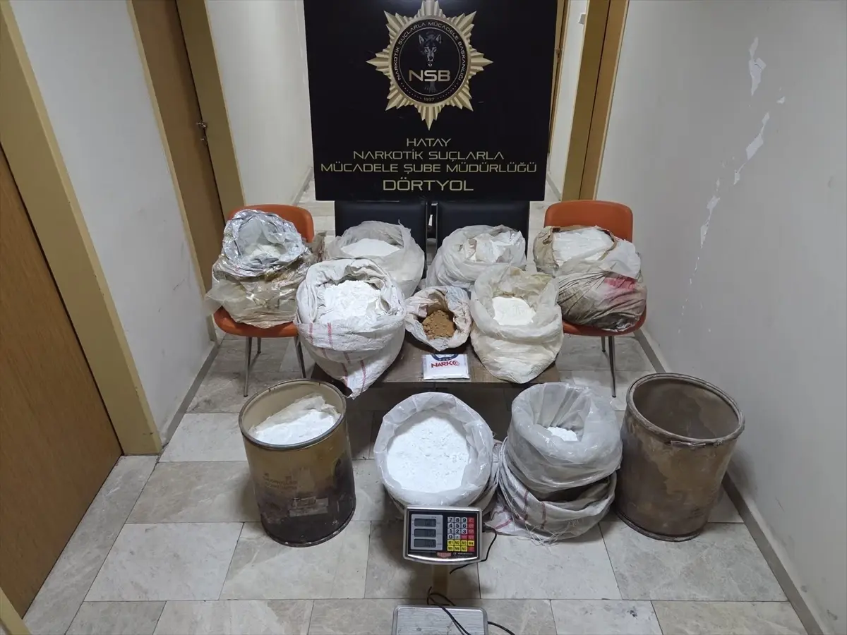 Hatay’da Büyük Uyuşturucu Operasyonu: 1 Kişi Tutuklandı, 1 kg Sentetik Madde Ele Geçirildi