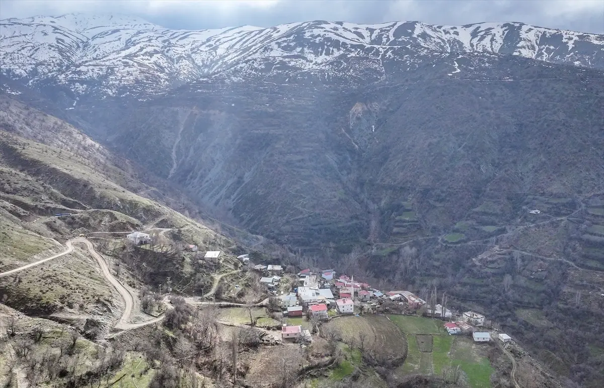 Diyarbakır’da Havagül Öğretmen, Kırsal Okullarda Geleceğe Yatırım Yapıyor