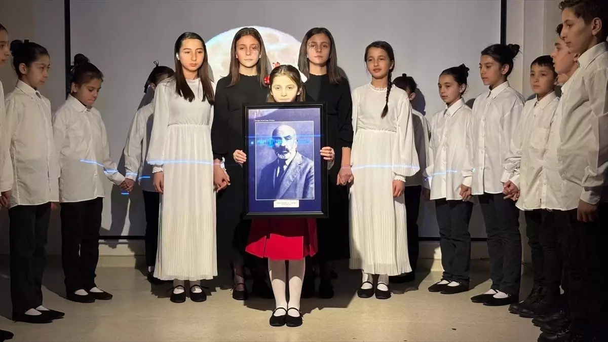 Sinop'un Türkeli ve Durağan İlçelerinde İstiklal Marşı Anma Törenleri Coşkuyla Gerçekleşti