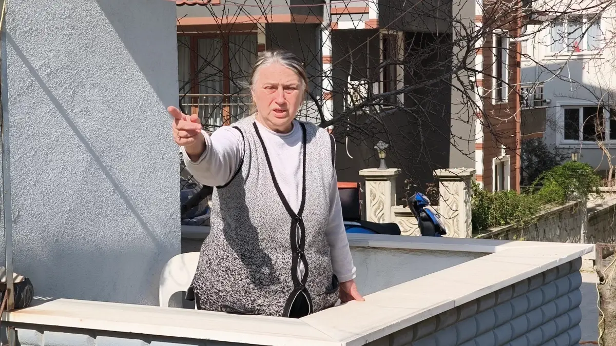 Keşan’da Parkta Yasadışı Lastik Yakma Olayı İtfaiye Müdahalesiyle Sonuçlandı