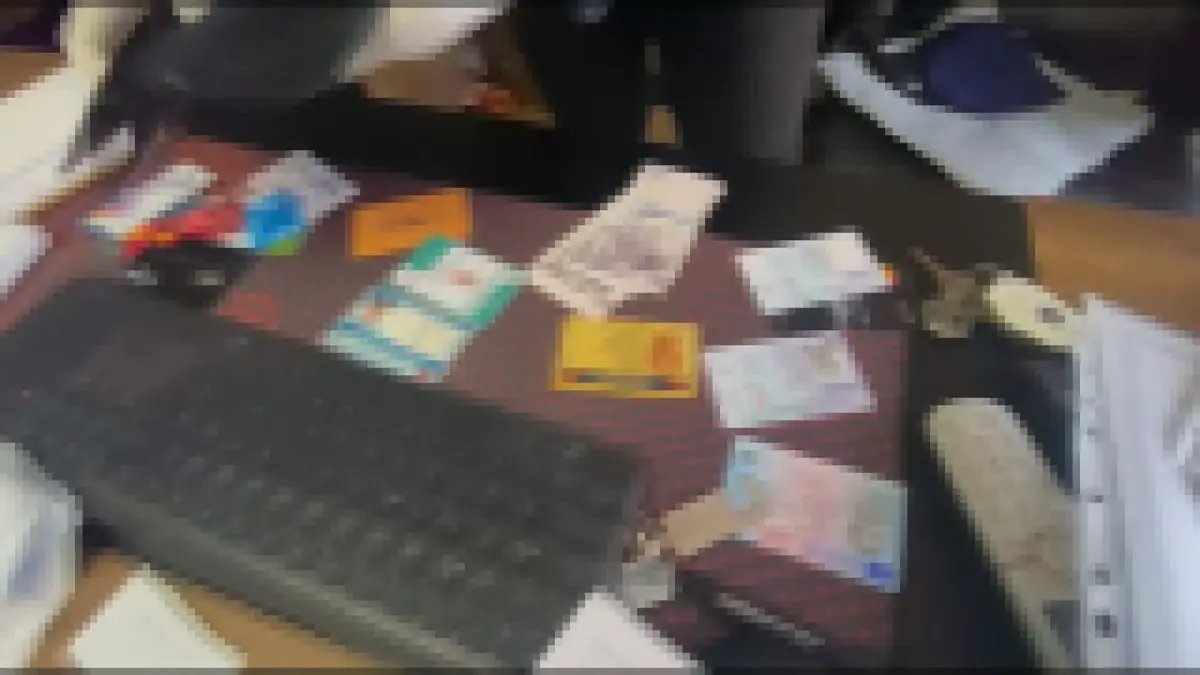 İstanbul'da Sahte Belgelerle İkamet İzni Sağlayan Göçmen Kaçakçılığı Ağı Çökertildi