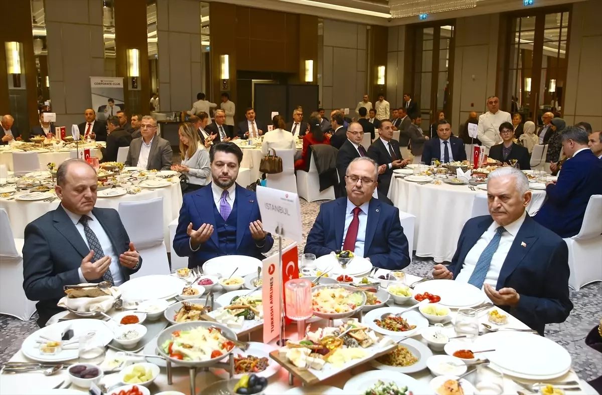 Binali Yıldırım'dan Azerbaycan‑Türkiye Dostluğuna Dair Kesin Açıklama