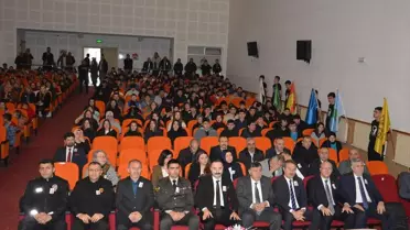 İstiklal Marşı ve Mehmet Akif Ersoy anma programı