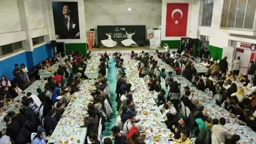 Muğla’da Gençler Birlikte İftar Sofrasını Paylaştı