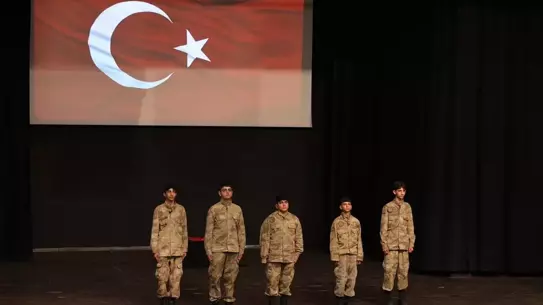 İstiklal Marşı töreni ana fotoğrafı