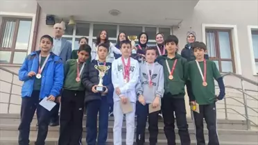 Seydişehir öğrencileri atletizm yarışması