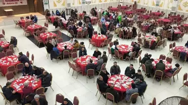 Siirt’te İHH’dan Yetim ve İhtiyaç Sahiplerine Özel İftar Etkinliği