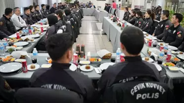 İftar programında Turanlı ve Çevik Kuvvet ekipleri