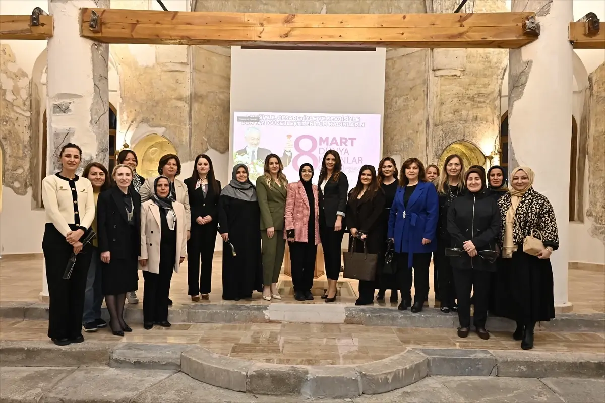 Isparta’da 700 Yıllık Buhur Suyu Geleneği Yeniden Hayata Geçirildi