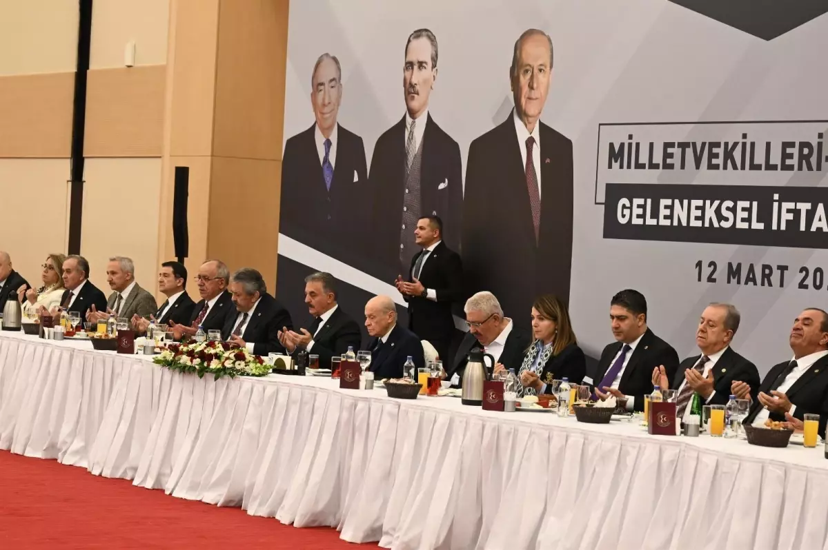 Bahçeli'den Ortak Güvenlik İçin Barış ve Diyalog Çağrısı