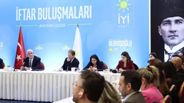 İYİ Parti genel başkanının konuşma anı