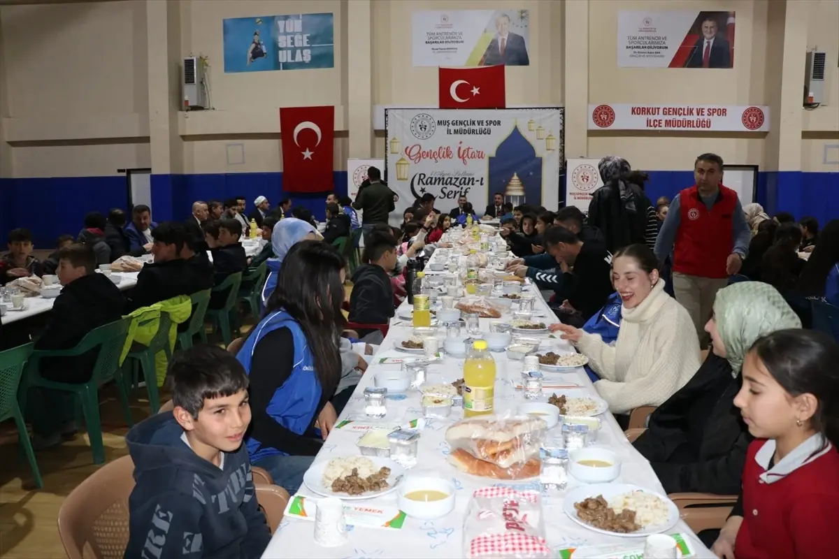 Korkut’ta Ramazan Şenliği Çocuklara Neşe Getirdi