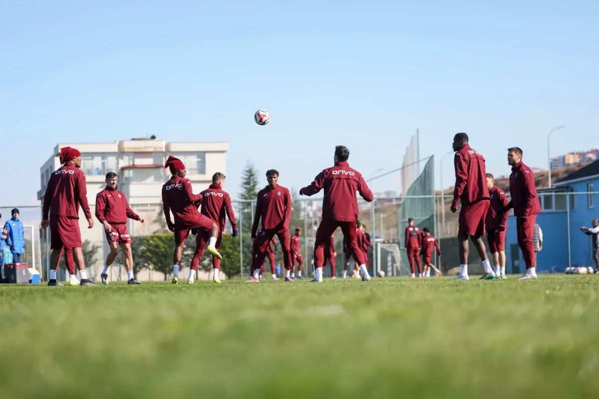 Trabzonspor, Çaykur Rizespor Maçına Hazırlıklarını Hızlandırıyor