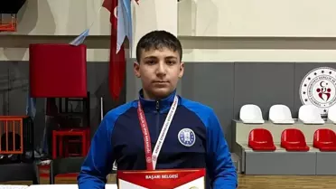 Müsabaka sahasından bir an