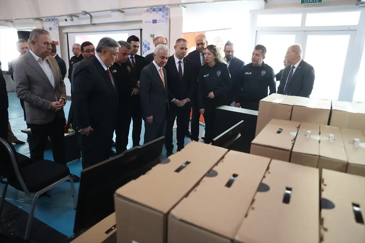 Dereköy Sınır Kapısı'na Yeni Nesil Güvenlik Sistemleri Teslim Edildi