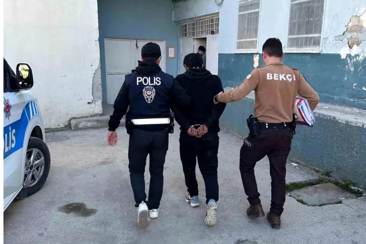 Kastamonu’da 24 Yıl Hapis Cezalı Suçlu Polis Operasyonu ile Yakalandı