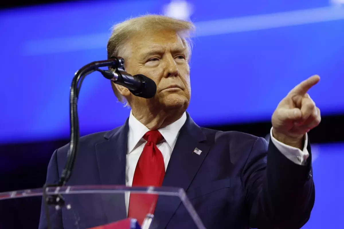 Trump'tan İran'a Yeni Uyarı: Bölgedeki Gerginlik Artıyor