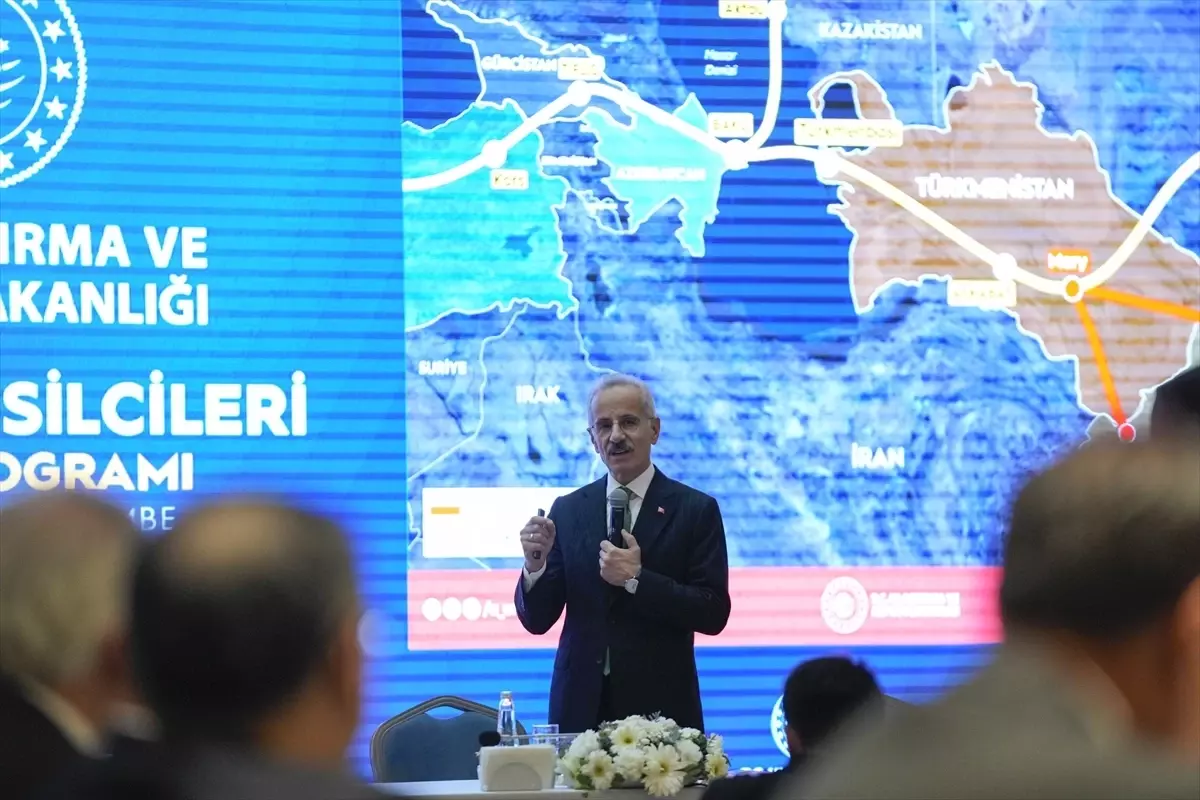 Uraloğlu: Otoyol Bakımının Maliyeti Yüksek, İşletme Hakkı Öneriliyor