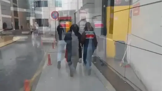 Bursa’da Yasa Dışı Bahis Çökertmesi: 8 Şüpheli Tutuklandı, Pentech Bilişim’e Kayyım Atandı