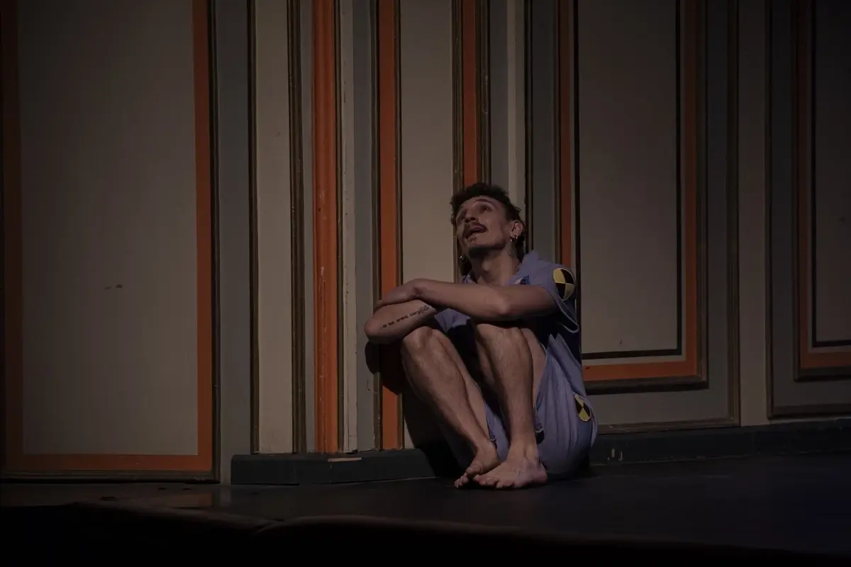 ADOB, Ankara'da Çağdaş Dansın Yeni Ritimleriyle 'Frekans' Gecesini Sunuyor