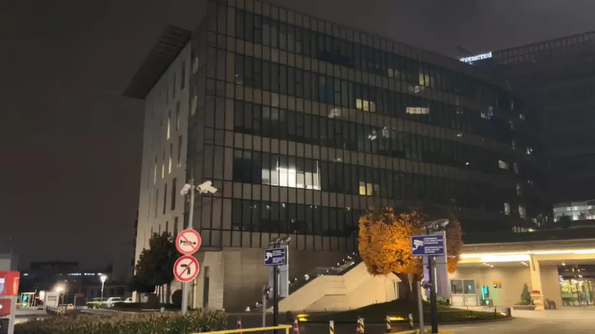 İlber Ortaylı, Sağlık Sorunları Nedeniyle Yoğun Bakımda Entübe Edildi