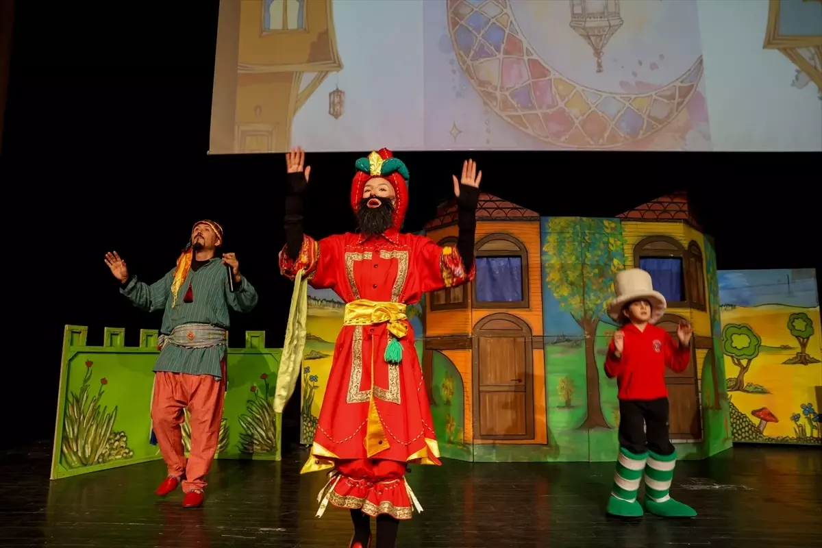 Taşköprü’de İlkokul Çocuklarına Renkli Müzikal Şöleni