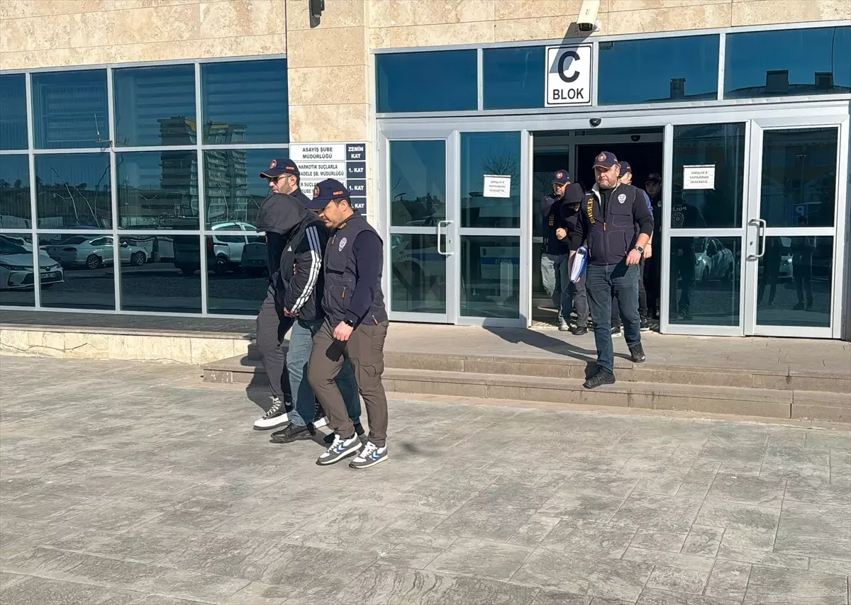 Uşak'ta Yasadışı Bahis Çetesine Darbe: 12 Şüpheli Gözaltına Alındı