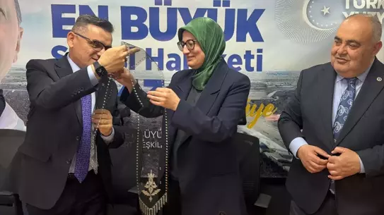 Uygur'un Bartın’da verdiği konuşmadan bir kare