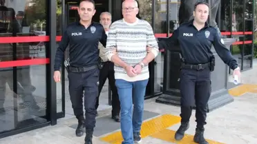 Kaza sonrası polis ekipleri