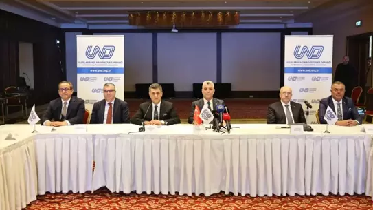 Yeni gümrük kapısının inşaatı