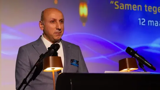 Lahey'de Birlik Sofrası: Barış Yemeği Toplumu Nasıl Birleştiriyor?