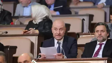 Meclis salonunda metro tartışması