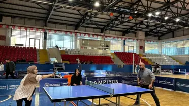 Turnuvada mücadele eden sağlık çalışanları