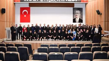 Çanakkale Deniz Zaferi anısına düzenlenen tören