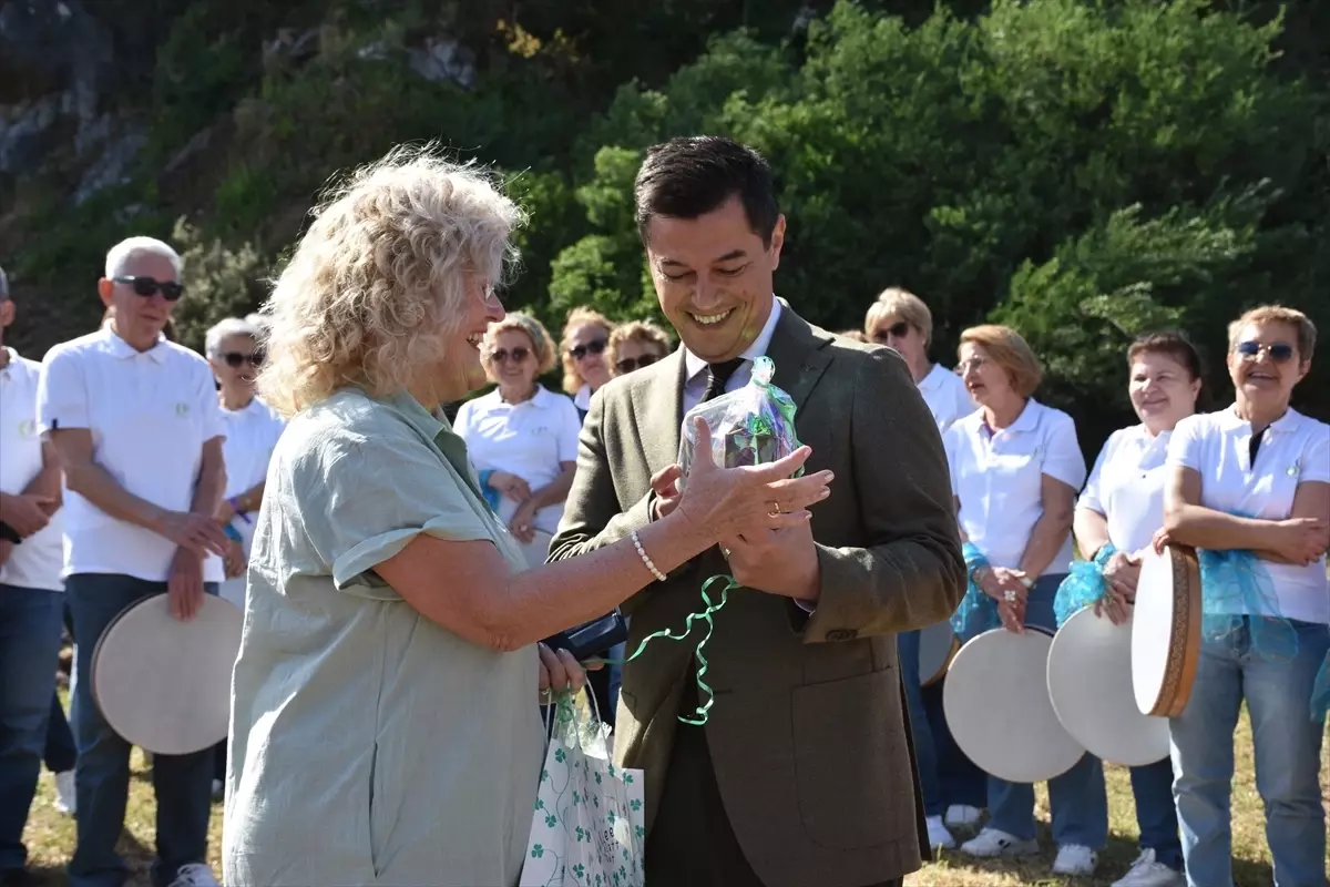 Marmaris'te Barış Çiçeği: Türk ve Alman Kadınlar Zeytin Fidanı Dikti