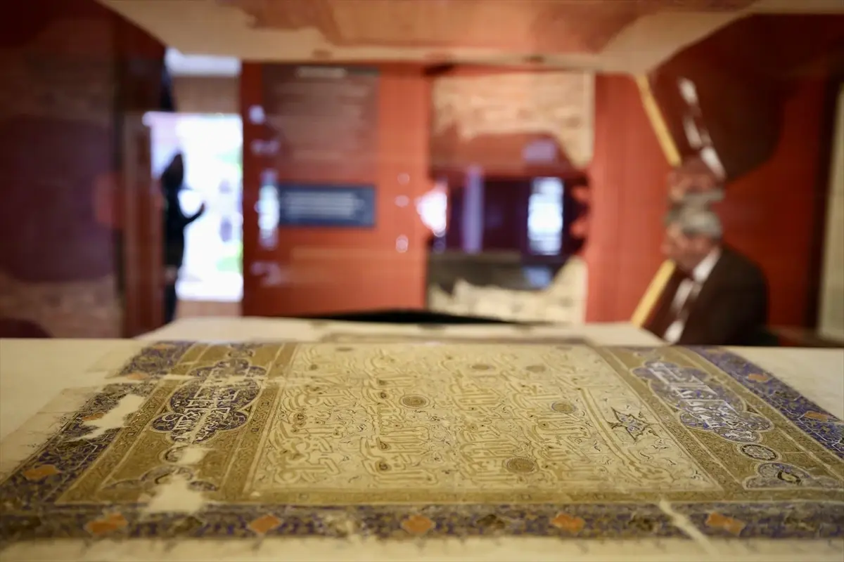 Bursa’da 14. Yüzyıl Memlük Kuranı Tarihi Sergide Göz Kamaştırdı