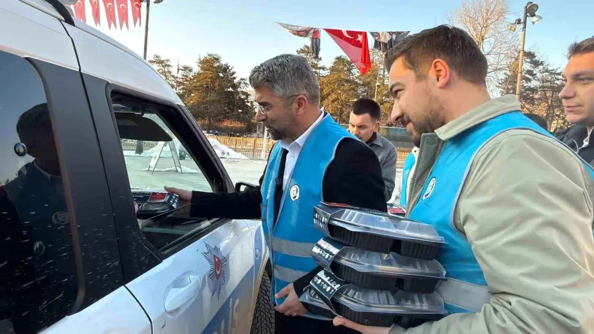 Erzurum’da AK Gençlik’tan Ramazan Boyunca Dayanışma ve Paylaşım Etkinlikleri