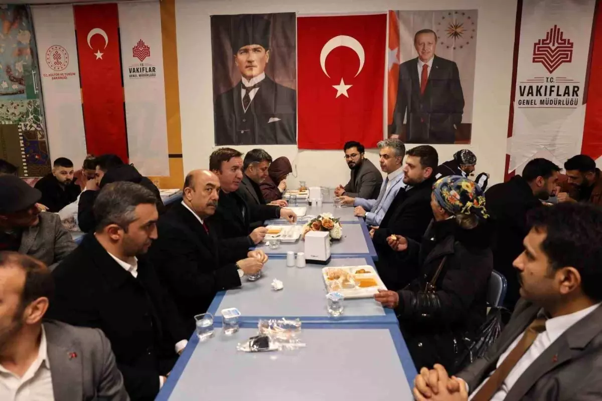 Erzincan’da Vali Aydoğdu, TUGVA İftar Programında Gençlerle Buluştu