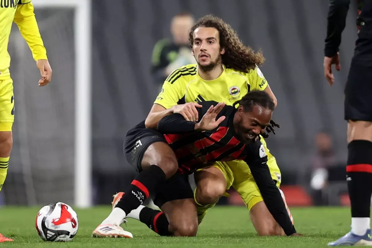 Guendouzi'den Fatih Karagümrük Maçı Sonrası Sert Eleştiri