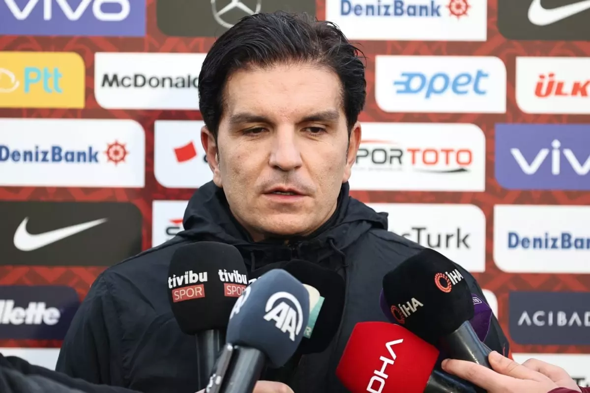 Iğdır FK Teknik Direktör Kenan Koçak Görevden Ayrıldı