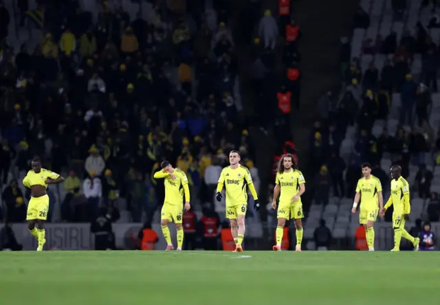 Fenerbahçe taraftarları maç sonrası