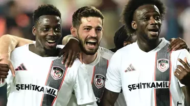 Maçın kritik anlarından biri