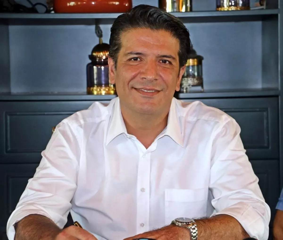 Döşemealtı’da Eski Belediye Başkanı Turgay Genç ve Dört Kişi Tutuklandı