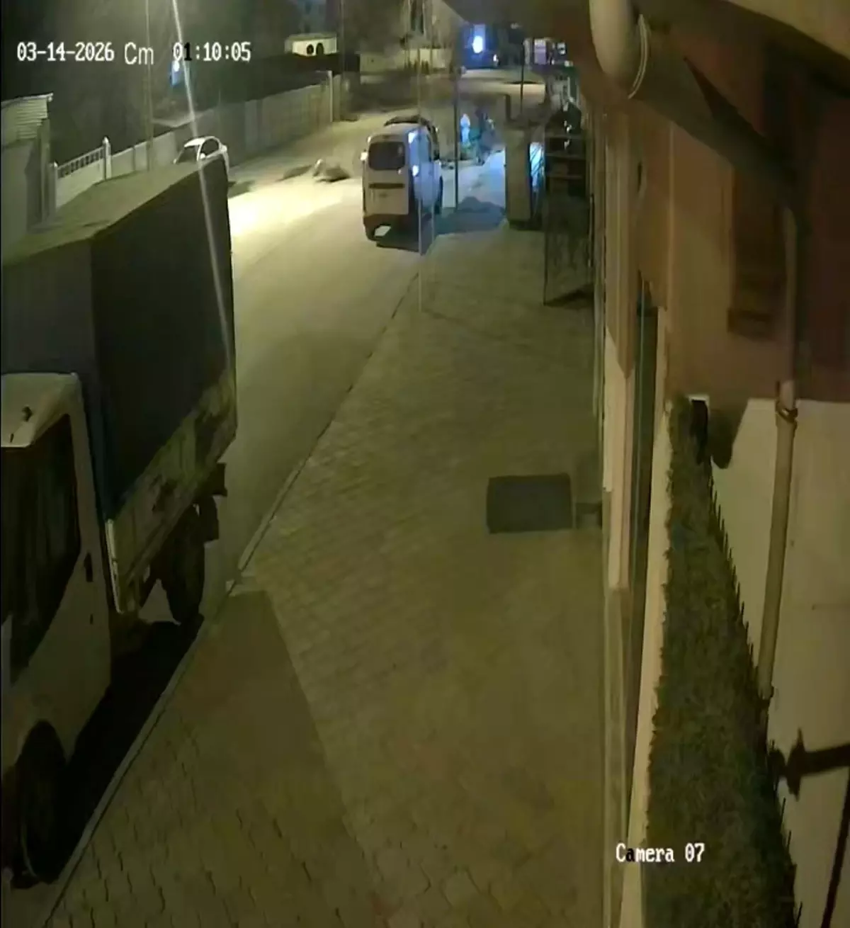 Iğdır’da Alkollü Sürücünün Çarpmasıyla Belediye Çalışanı Yaralandı: Sürücünün Belediye Başkanı Oğlu Olduğu Öğrenildi