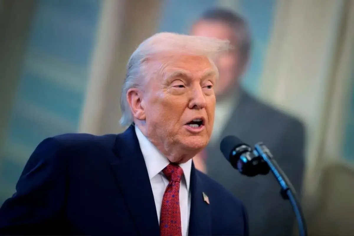 Trump, İran'ı Yendiklerini Duyurdu ve Hürmüz Boğazı Güvenliğini Vurguladı