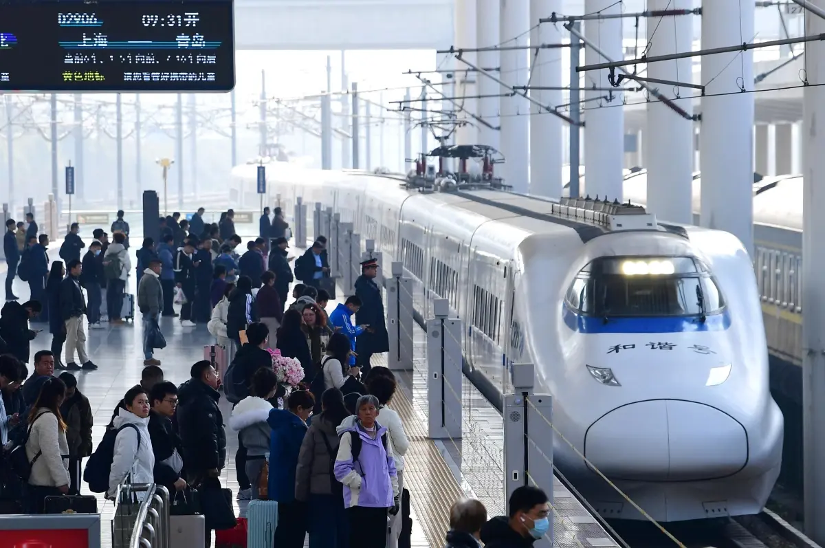 Çin Bahar Bayramı’nda 9,4 Milyar Yolcu ile Seyahat Rekoru Kırdı